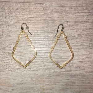 Kendra Scott | Sophee Drop Earrings (Gold)